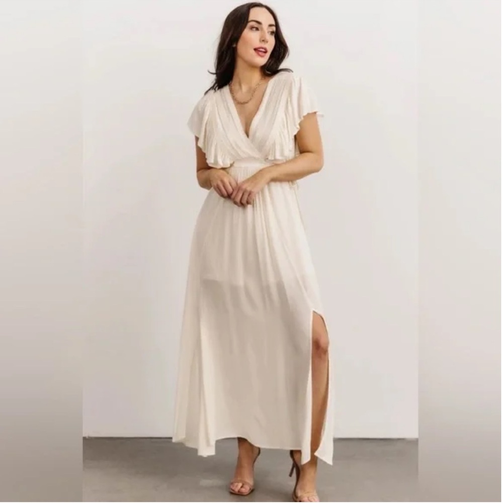 NWT Baltic Born Jennifer Deep V Neck Maxi Dress With Ruffle Sleeves Size Medium - Picture 2 of 14